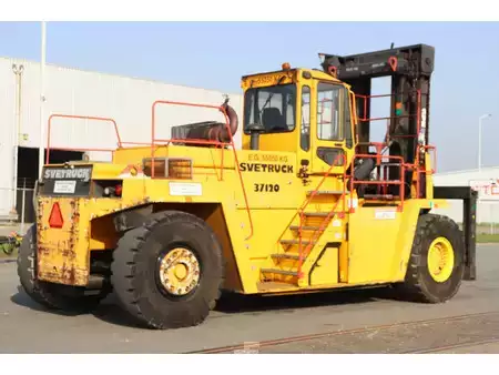 Wózki widłowe diesel 2011  Svetruck 37120-54 (8)