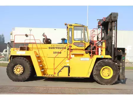 Wózki widłowe diesel 2011  Svetruck 37120-54 (9)