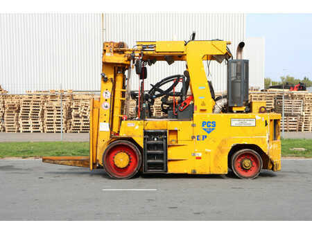 Chariots élévateurs diesel 2015  Paus PGS26.5 (5)