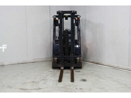 Chariots électriques à 3 roues 2018  Doosan B20T-7 (3)