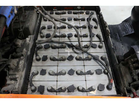 Chariots électriques à 3 roues 2018  Doosan B20T-7 (8)