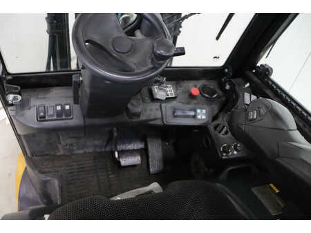 Chariots électriques à 3 roues 2018  CAT Lift Trucks EP16CPNT (2)