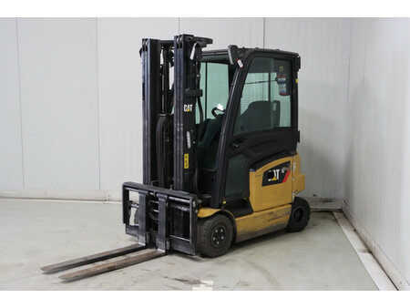 Chariots électriques à 3 roues 2019  CAT Lift Trucks EP16ACN (4)