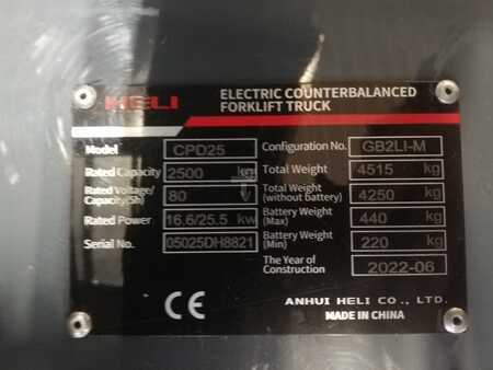 Eléctrico - 4 rodas 2022  Heli CPD25-GB2 (14)