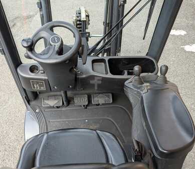 Gas truck 2016  Linde H14T (4)