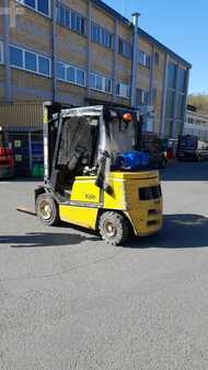 LPG VZV 2004  Yale GLP30TF (2)