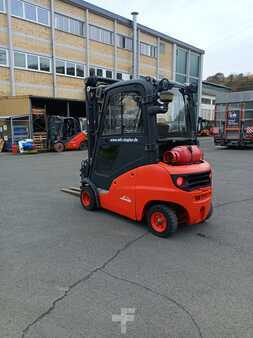 LPG VZV 2011  Linde H20T (2)