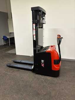 Ruční vysokozdvižný vozík 2025  Heli CDD 15J (2)