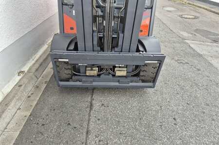 Dieseltruck 2018  Linde H30D-02 (9)