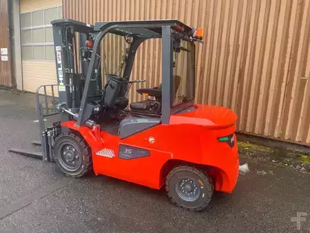 Elektrisk- 4 hjul 2026  Heli CPD 35 (2)