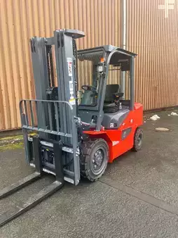 Elektrisk- 4 hjul 2026  Heli CPD 35 (3)