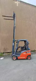 LPG VZV 2008  Linde H18T (1)