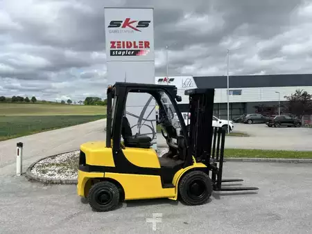 Diesel gaffeltruck 2017  Yale GDP25VX (2)
