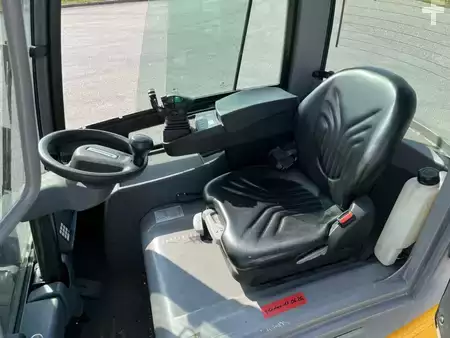 Elektro 3 Rad 2018  Jungheinrich EFG220 (5)