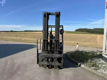 Carrelli elevatori diesel 2014  Doosan D30S-5 (4)