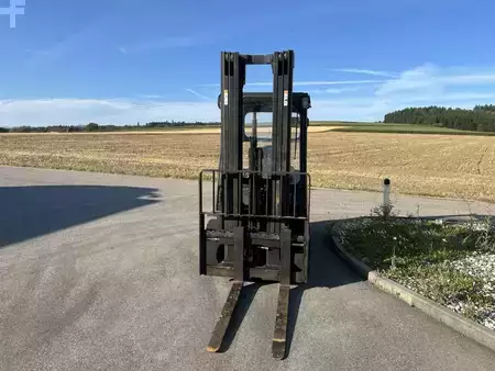 Carrelli elevatori diesel 2014  Doosan D30S-5 (4)