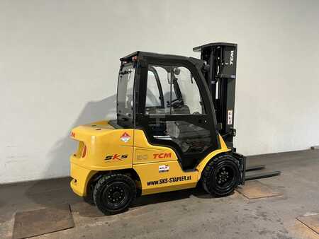 Dieselový VZV 2023  TCM FD30-E2 Vorführmaschine mit 85Std. (3)