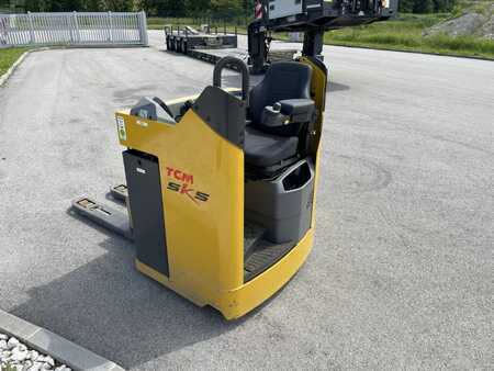 Niederhubwagen Sitz - TCM 2RS/LL200SN (3)