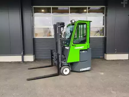 Seitenstapler 2026  Combilift CB2500D NEUMASCHINE (1)