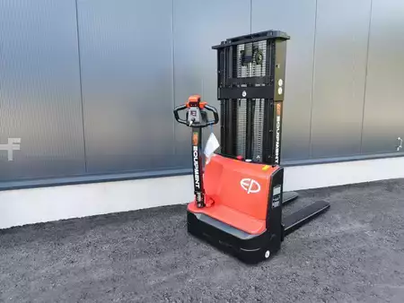 Apilador eléctrico 2025  EP Equipment DS3 NEUMASCHINE (4)