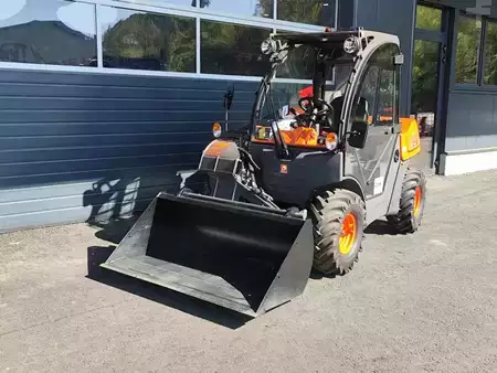 Chariots téléscopiques fixes 2026  Ausa T144 Hx4 NEUMASCHINE (6)