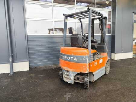 Elektrisk- 4 hjul 2006  Toyota 7FBMF16 (4)