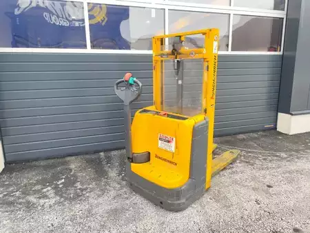 Ledestabler 2013  Jungheinrich EJC110 (2)