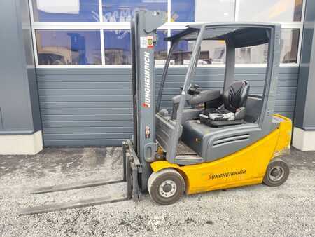 Elektro čtyřkolový VZV 2011  Jungheinrich EFG 316 (1)