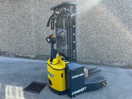 Chariot multidirectionnel 2024  Combilift WR4  (1)
