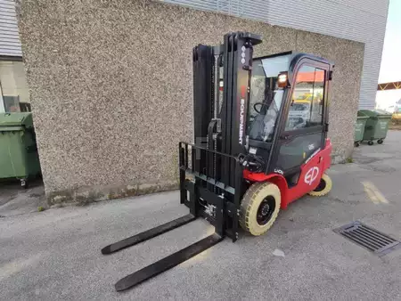 Elektro 4 Rad 2023  EP Equipment EFL253 NEUMASCHINE (4)