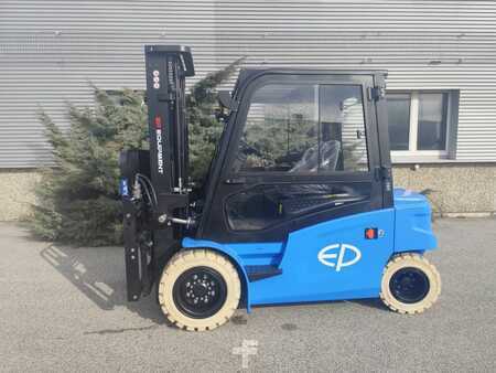 Elektro 4 Rad 2025  EP Equipment CPD50L1 NEUMASCHINE (1)