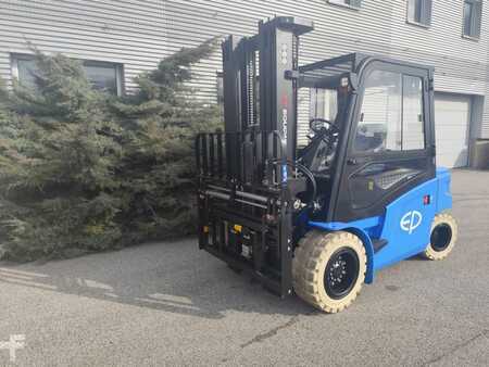 Elektro 4 Rad 2025  EP Equipment CPD50L1 NEUMASCHINE (2)