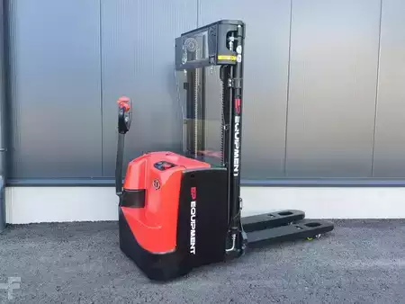 Apilador eléctrico 2025  EP Equipment WSI161 NEUMASCHINE (2)