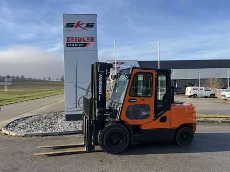 Dieselstapler 2011  Doosan D50C-5 (1)