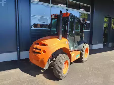 Geländestapler 2007  Ausa C250Hx4 (4)
