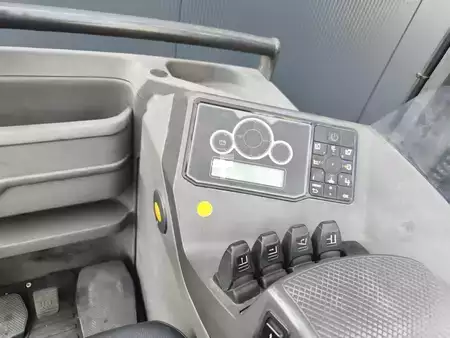 Retraky - Unicarriers UMS160 (6)