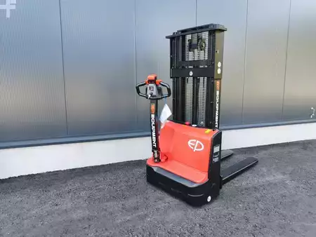 Apilador eléctrico 2025  EP Equipment DS3 NEUMASCHINE (4)