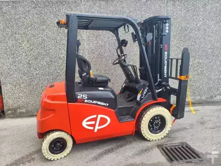 Elektro 4 Rad 2024  EP Equipment EFL253 NEUMASCHINE (3)