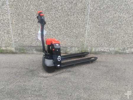 Porta-paletes elétrico - EP Equipment EPL154 NEUMASCHINE (4)