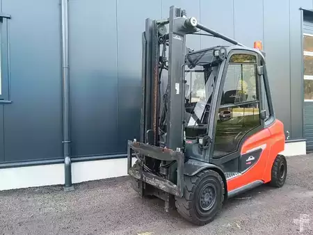 Diesel gaffeltruck 2020  Linde H35D-01 (1)