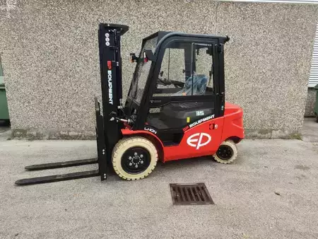 Elektro 4 Rad 2023  EP Equipment EFL353S NEUMASCHINE (3)