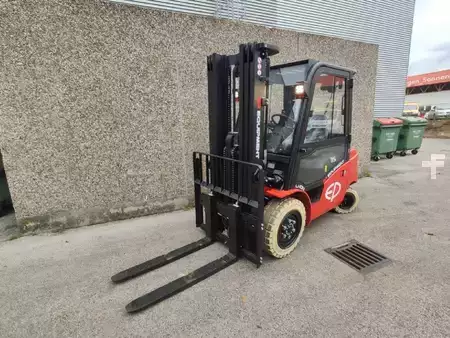 Elektro 4 Rad 2023  EP Equipment EFL353S NEUMASCHINE (4)