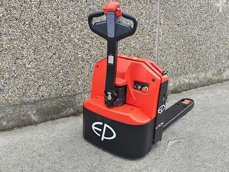 Niederhubwagen - EP Equipment WPL202 NEUMASCHINE (4)