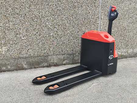 Niederhubwagen - EP Equipment WPL202 NEUMASCHINE (5)