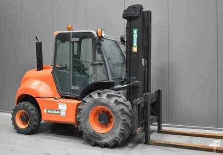 Empilhador todo-terreno 2008  Ausa C400Hx4 (1)