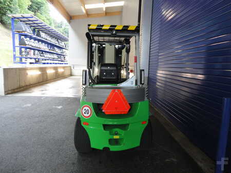 Wózki widłowe diesel 2022  Cesab PRINS TIGER XL 2.5 (8)