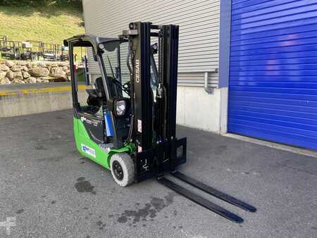 Carrelli elettrici 3 ruote 2023  Cesab B318II (4)