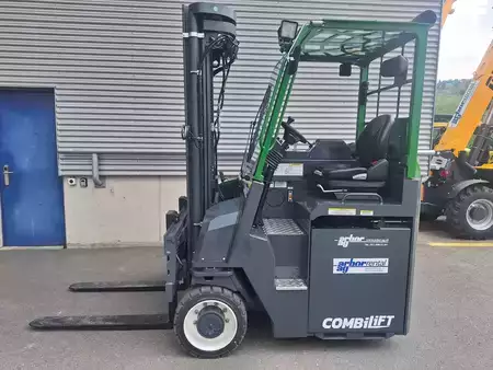 Vierwegestapler 2023  Combilift C4000CBE (4)