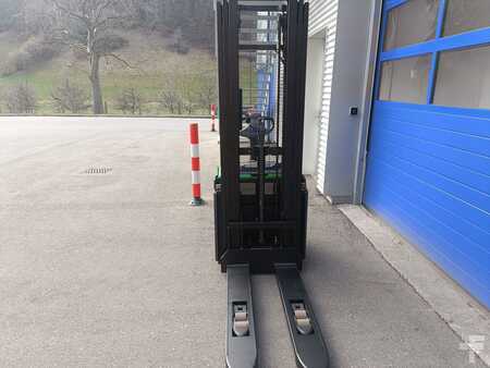 Ruční vysokozdvižný vozík 2024  Cesab S214L (6)