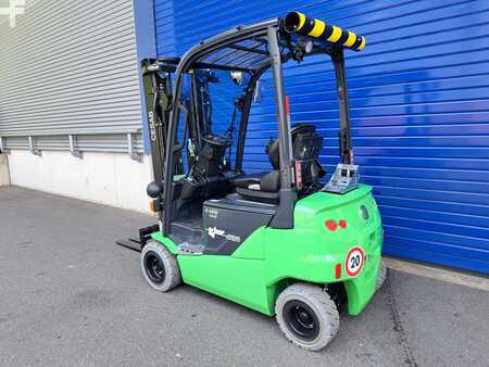 Carrelli elettrici 4 ruote 2024  Cesab B420II (4)